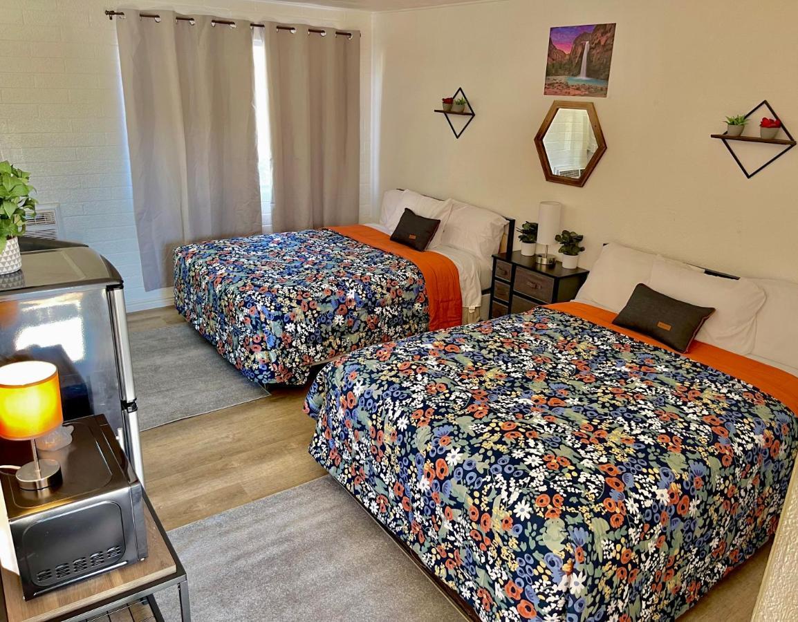 אש פורק Canyon'S Edge Route 66 Motel מראה חיצוני תמונה