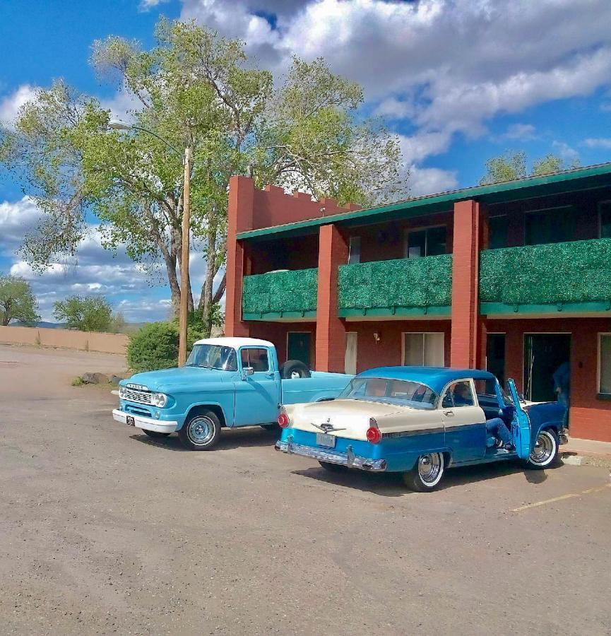 אש פורק Canyon'S Edge Route 66 Motel מראה חיצוני תמונה