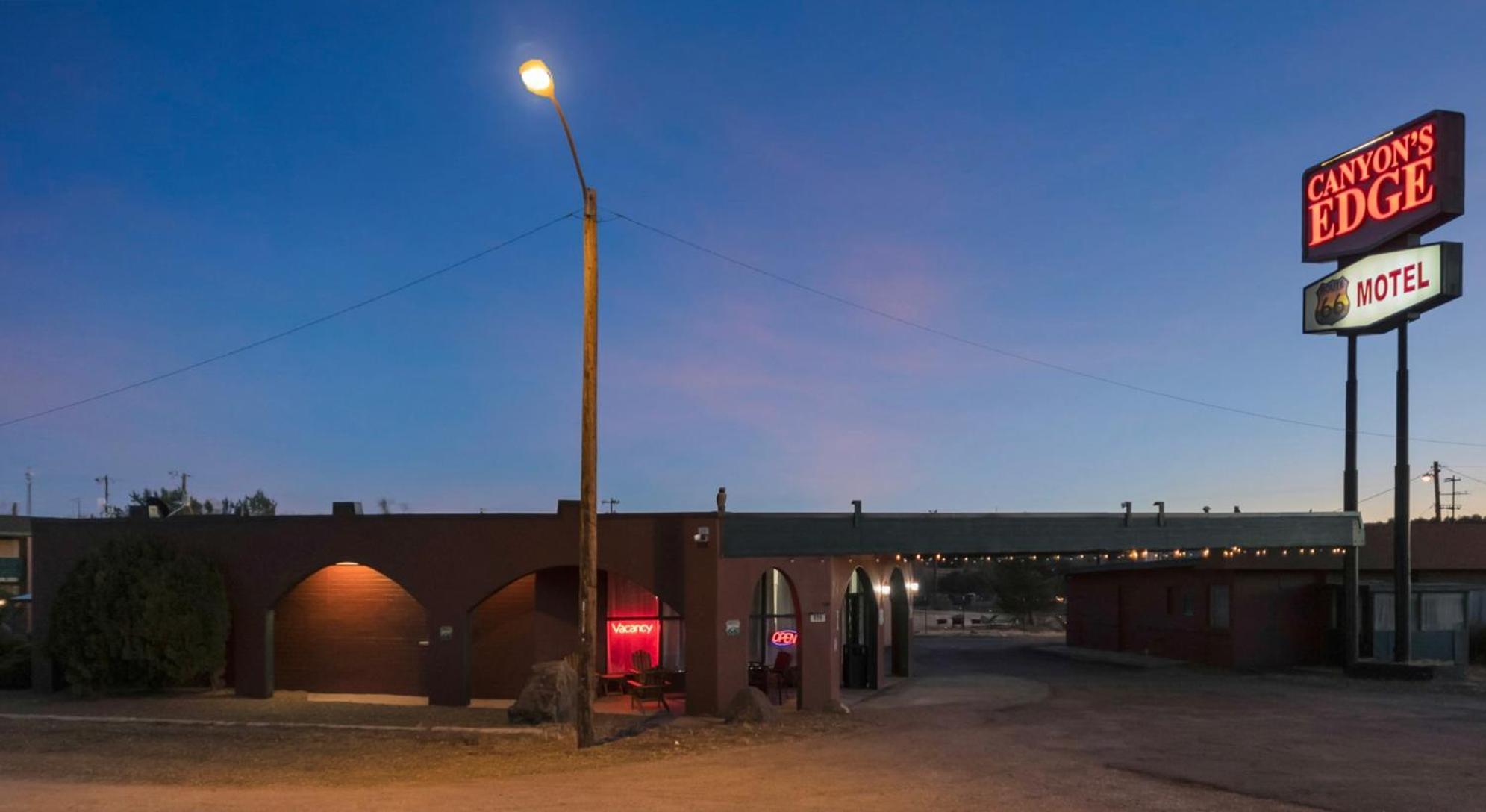 אש פורק Canyon'S Edge Route 66 Motel מראה חיצוני תמונה